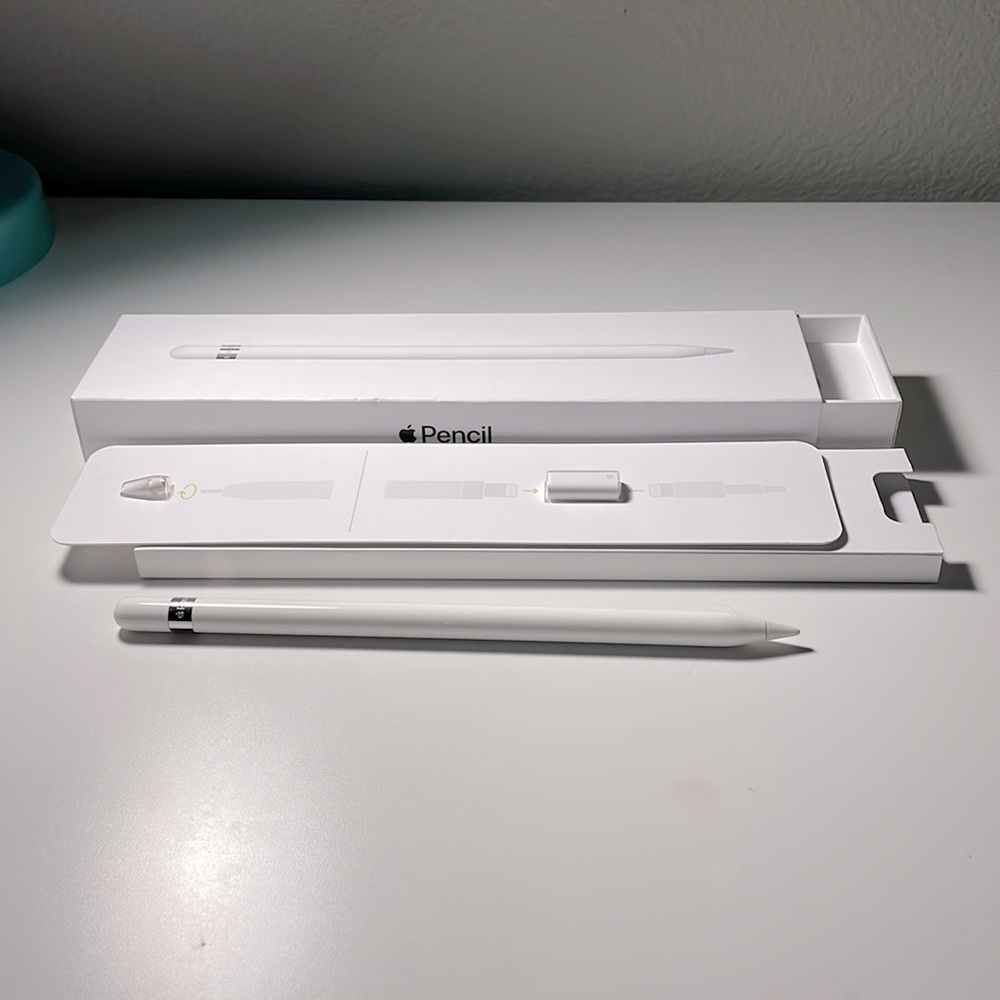 Apple pencil 1st generation with the original packaging.